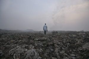 homme face à l'horizon